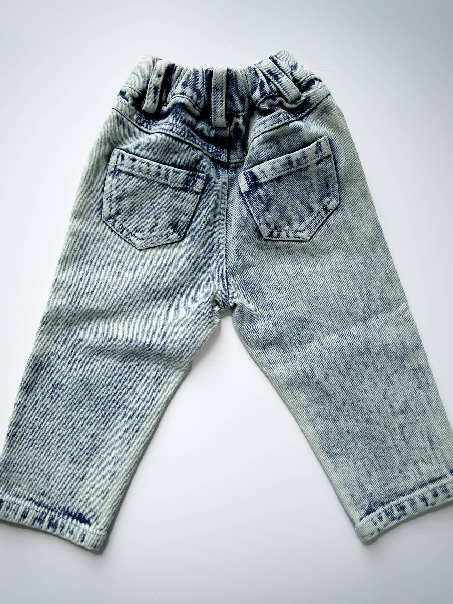 Relaxed Straight Light Acid Wash Denim Jeans