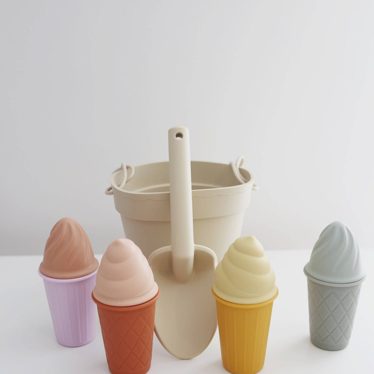 Classic Retro Silicone Ice Cream Beach Set